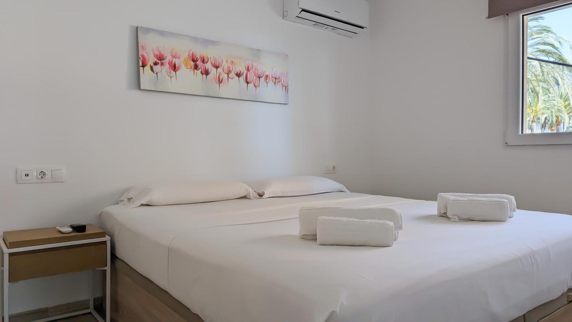 Esmeralda Sea Front Apartment Benidorm Extérieur photo